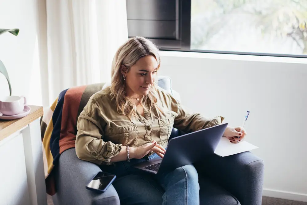 Return to study 2 Column 1470x980px